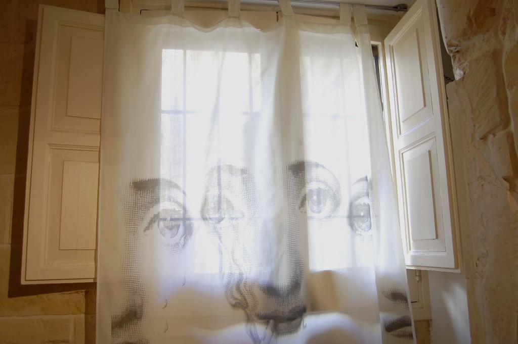 White Suite B&B Lecce Room photo