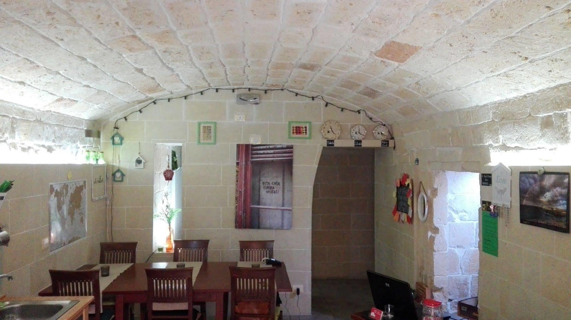 White Suite B&B Lecce Exterior photo