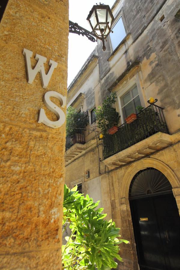 White Suite B&B Lecce Exterior photo