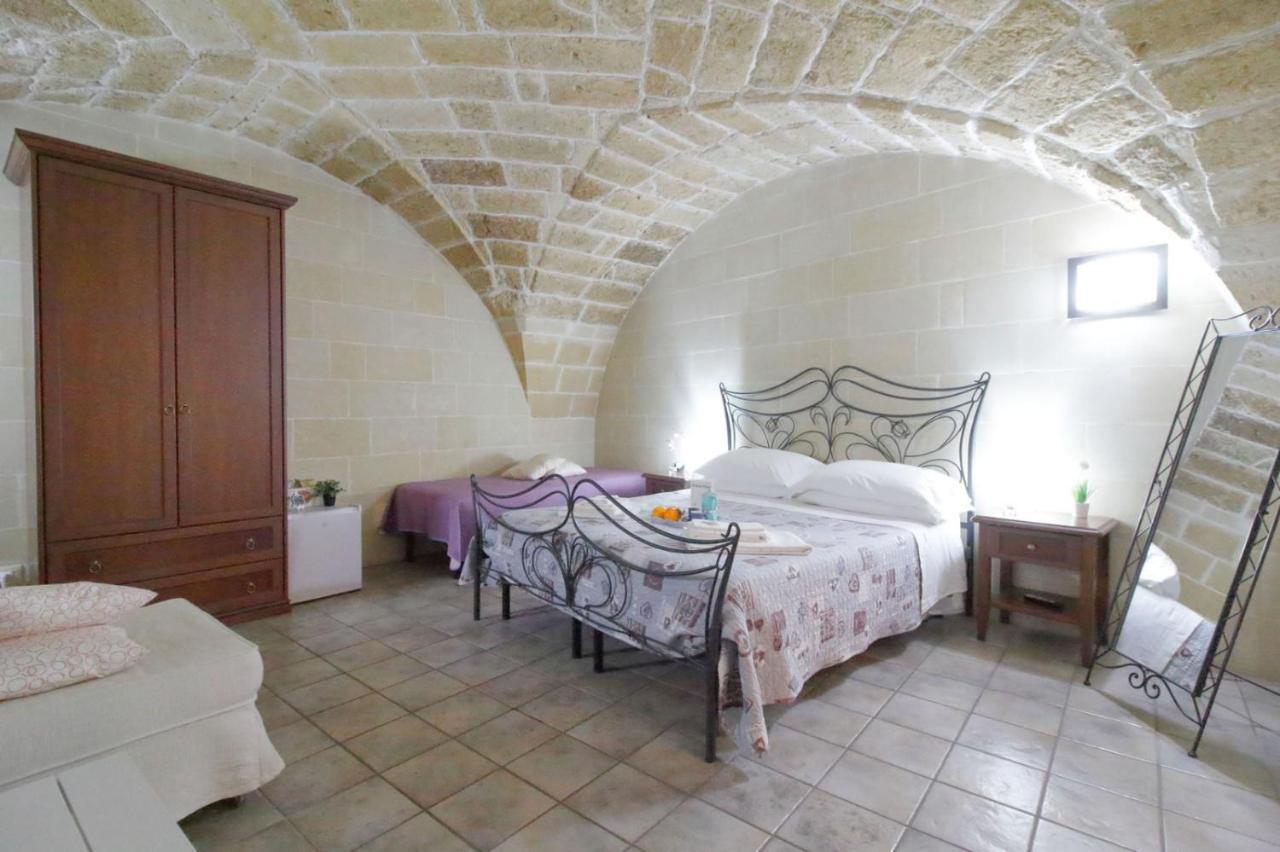 White Suite B&B Lecce Exterior photo