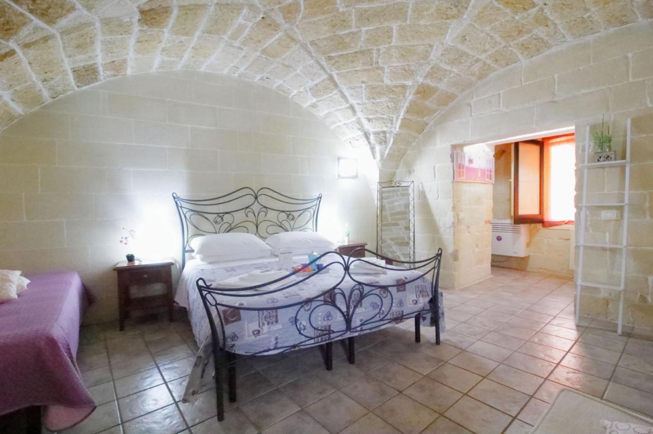 White Suite B&B Lecce Exterior photo