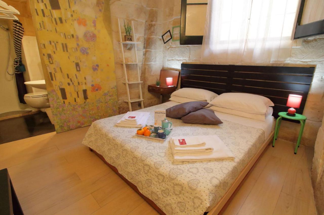 White Suite B&B Lecce Exterior photo